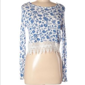 Lightweight spring sweater by divided by H&M sz XS